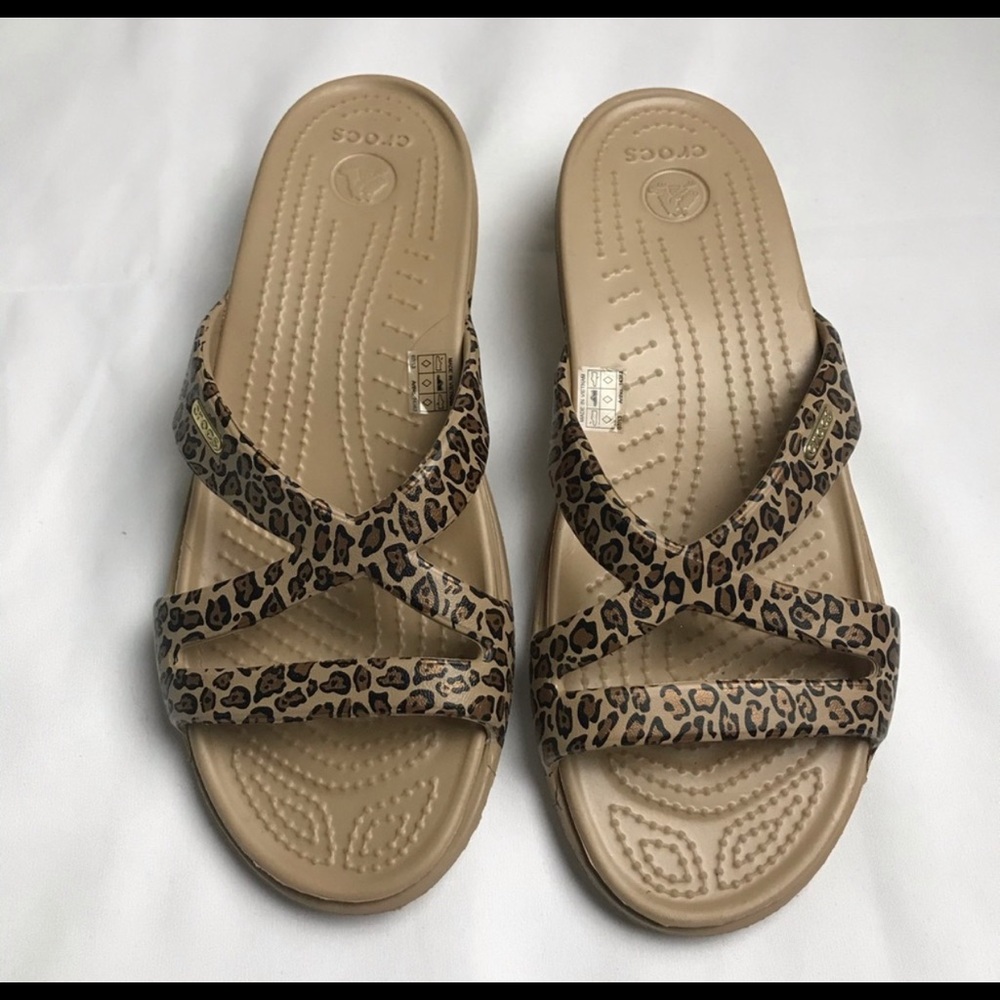 Crocs Patricia II Leopard Print Wedge NWOT